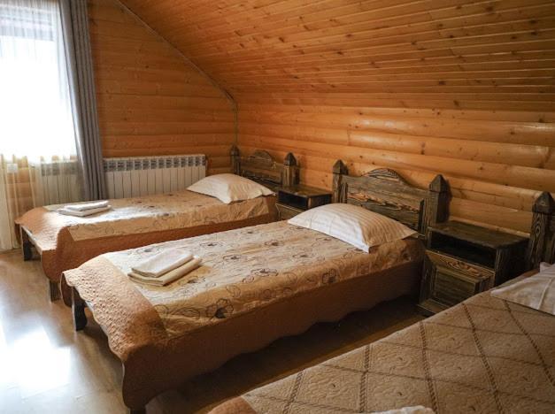 Greku Hotel Bukovel Bagian luar foto