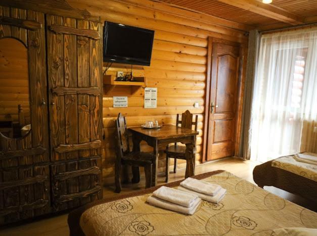 Greku Hotel Bukovel Bagian luar foto