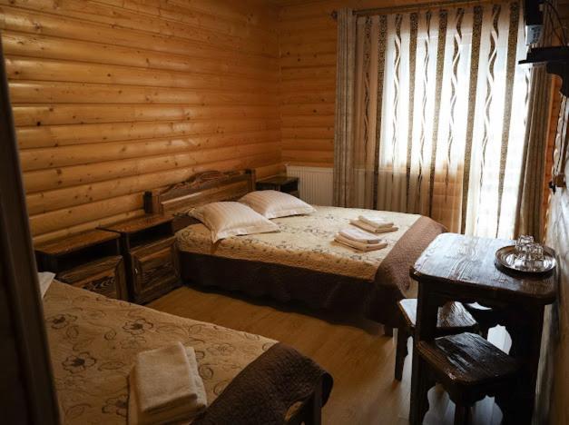 Greku Hotel Bukovel Bagian luar foto