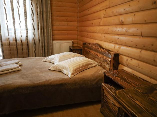 Greku Hotel Bukovel Bagian luar foto
