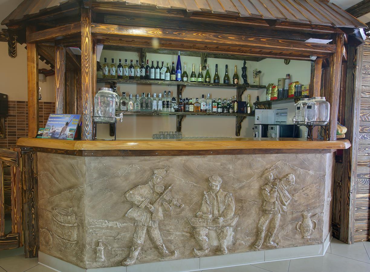 Greku Hotel Bukovel Bagian luar foto