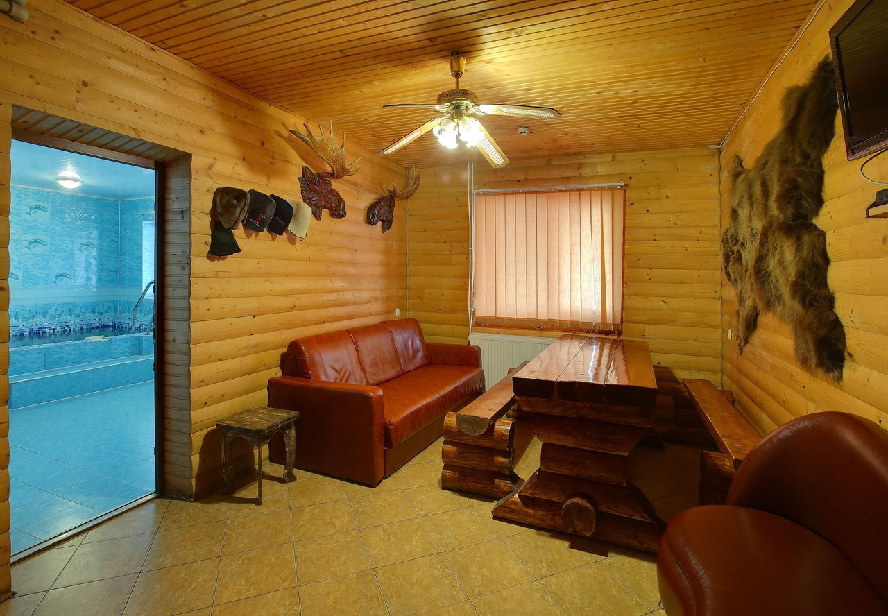 Greku Hotel Bukovel Bagian luar foto